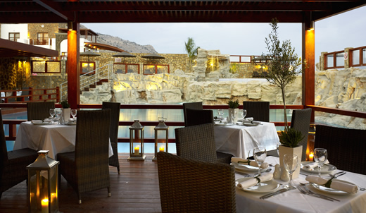 Costa Lindia Beach